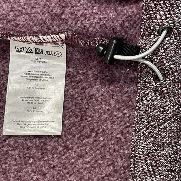 Bayern Munich Jacket Womens XS Burgundy Hooded Hybrid Pullover Soccer Fan Gear - Picture 8 of 14